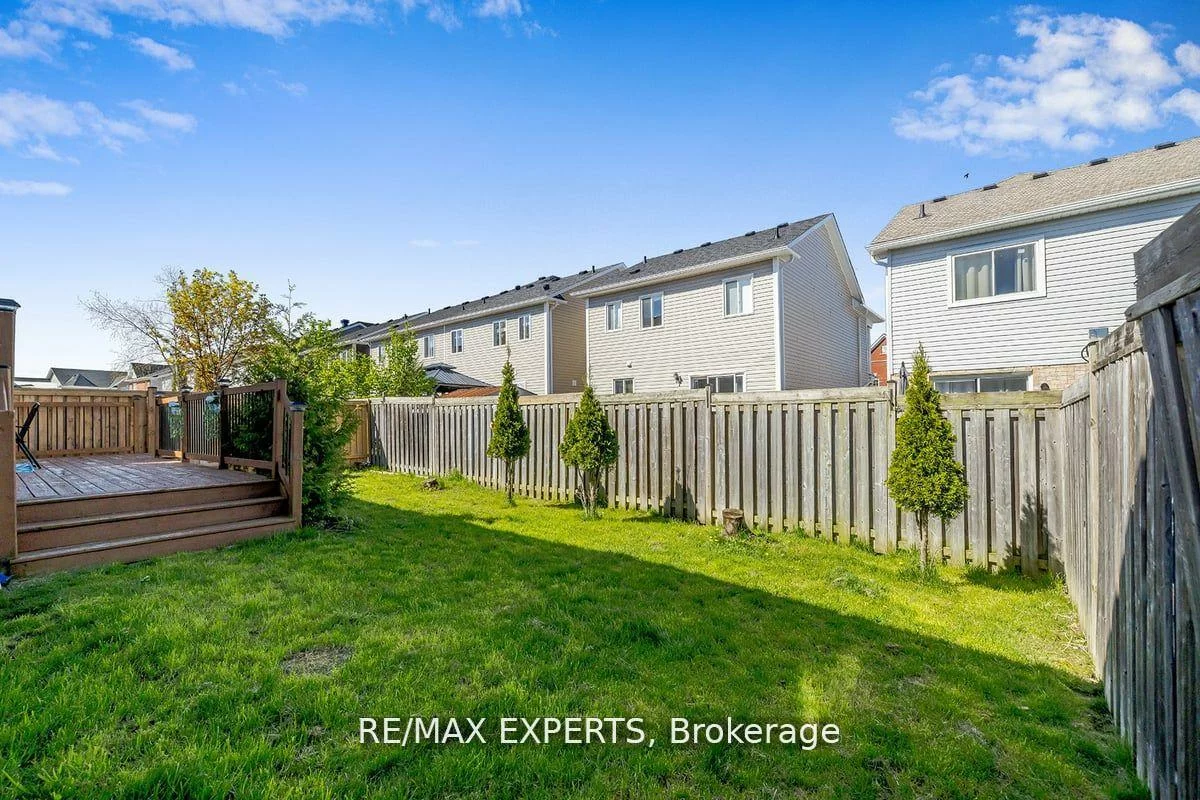 10, Snowden, Innis-Shore, Barrie