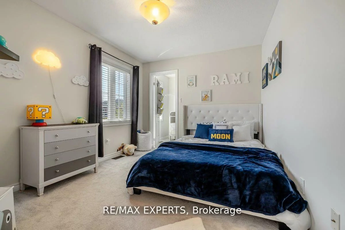 10, Snowden, Innis-Shore, Barrie