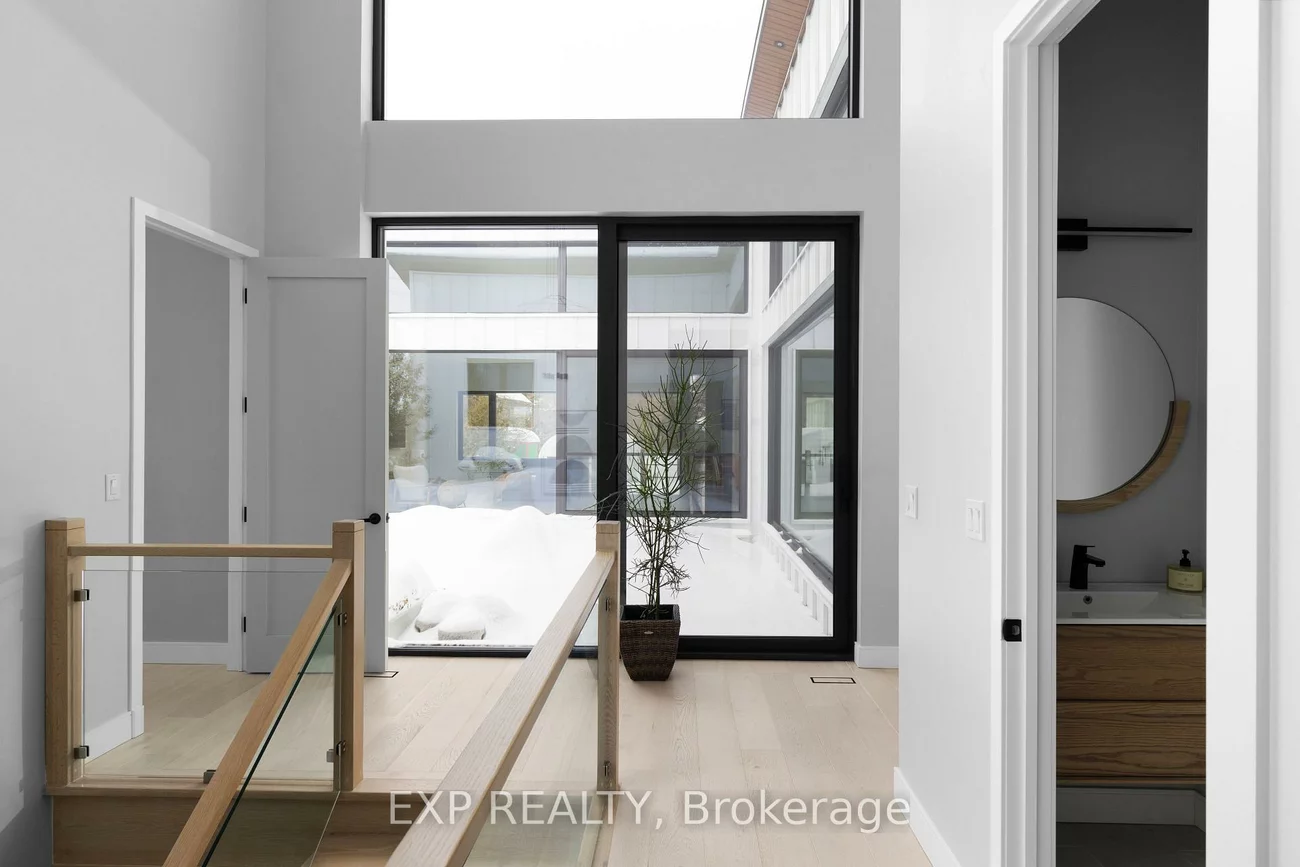 236, Cox Mill, Painswick North, Barrie