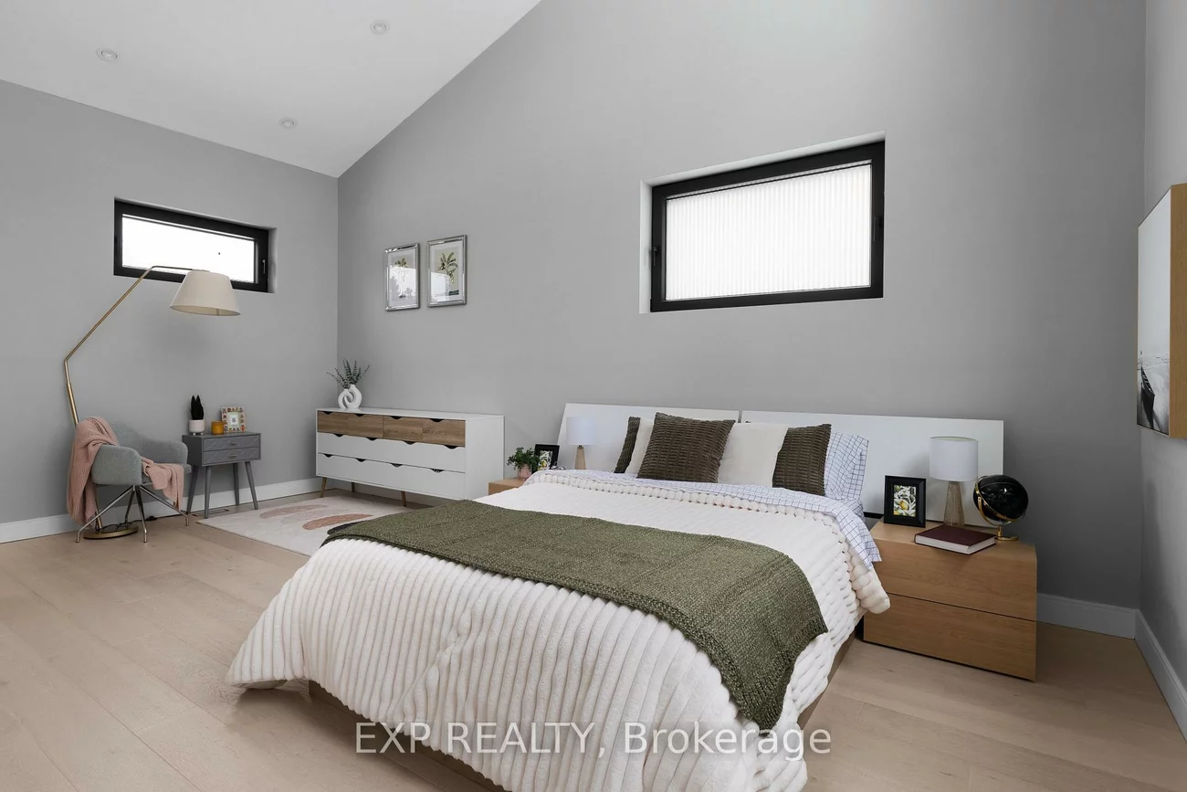 236, Cox Mill, Painswick North, Barrie