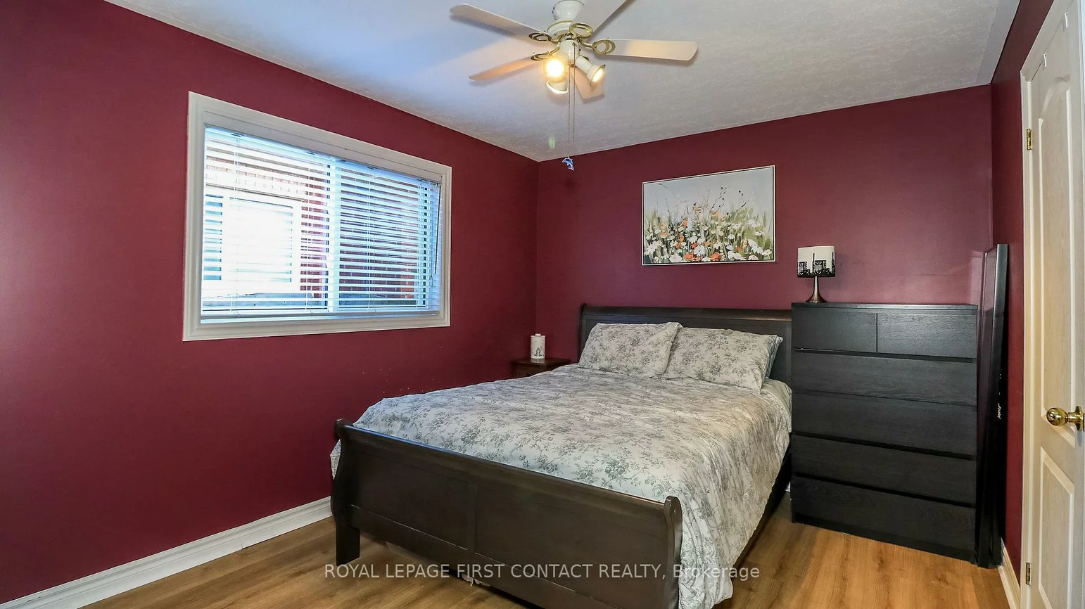 79, White Elm, Holly, Barrie