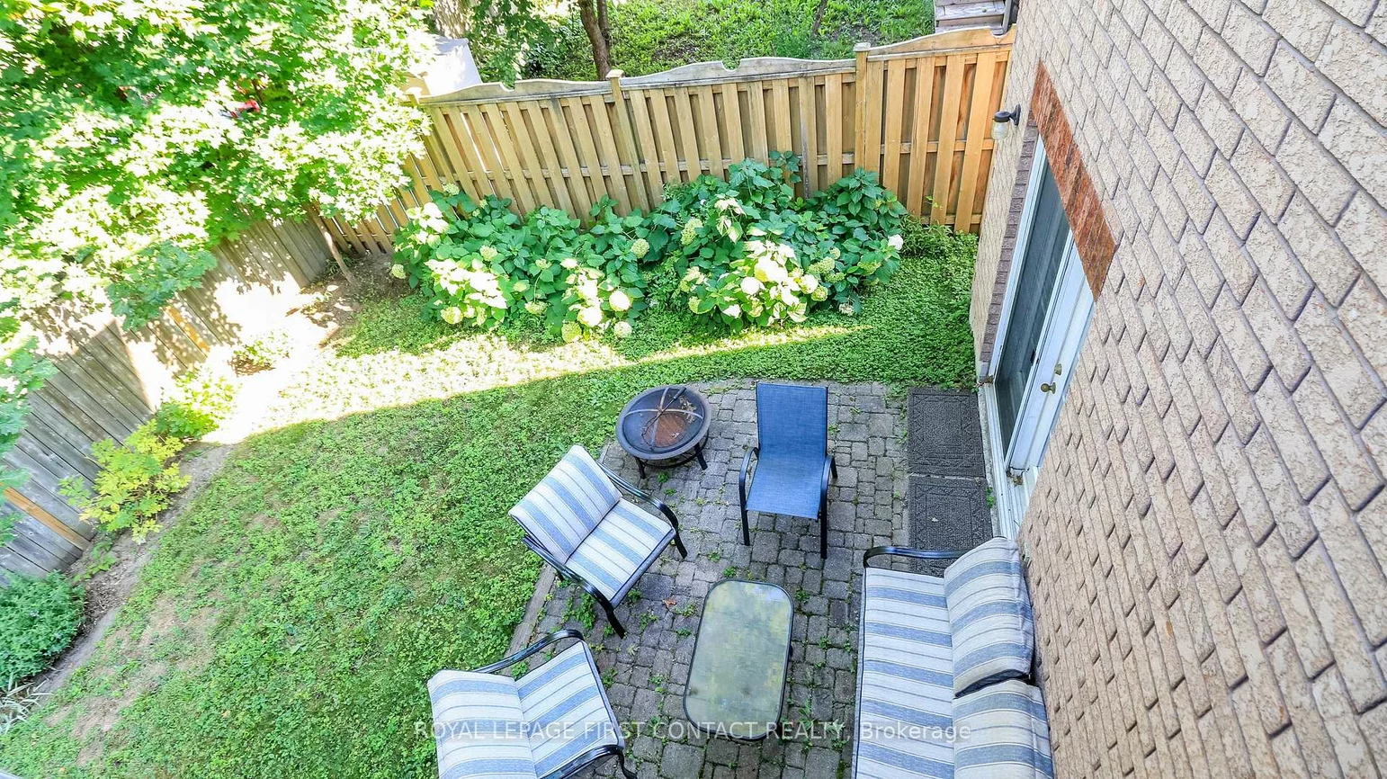 79, White Elm, Holly, Barrie