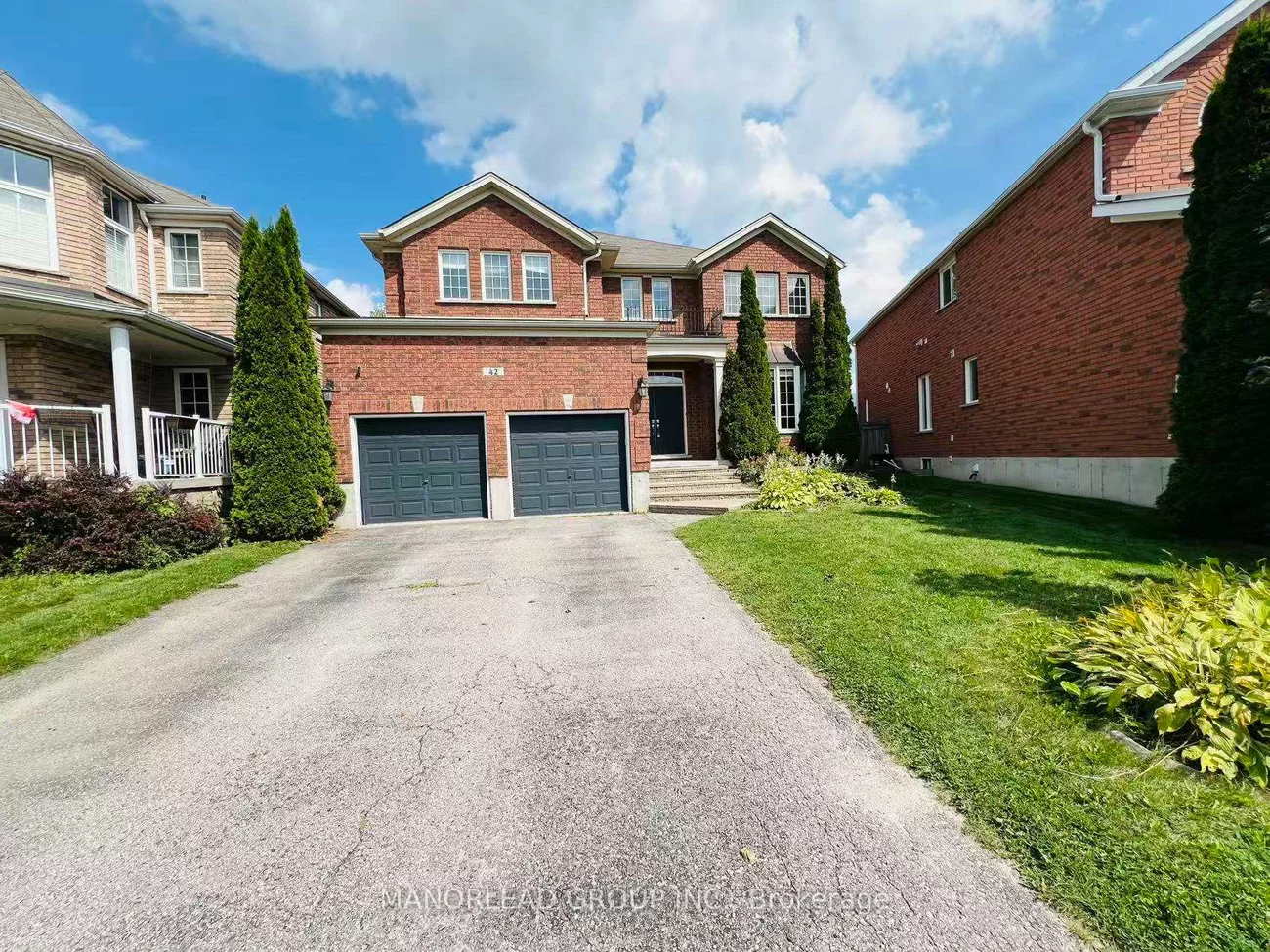 42, Parisian, Innis-Shore, Barrie
