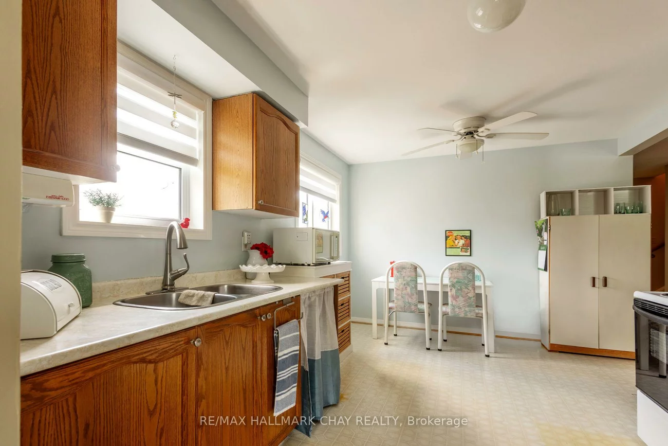28, Pae, Painswick North, Barrie