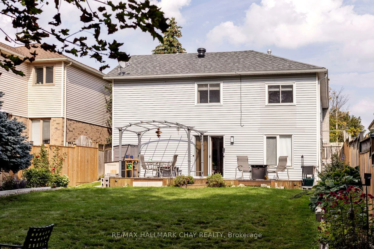 28, Pae, Painswick North, Barrie