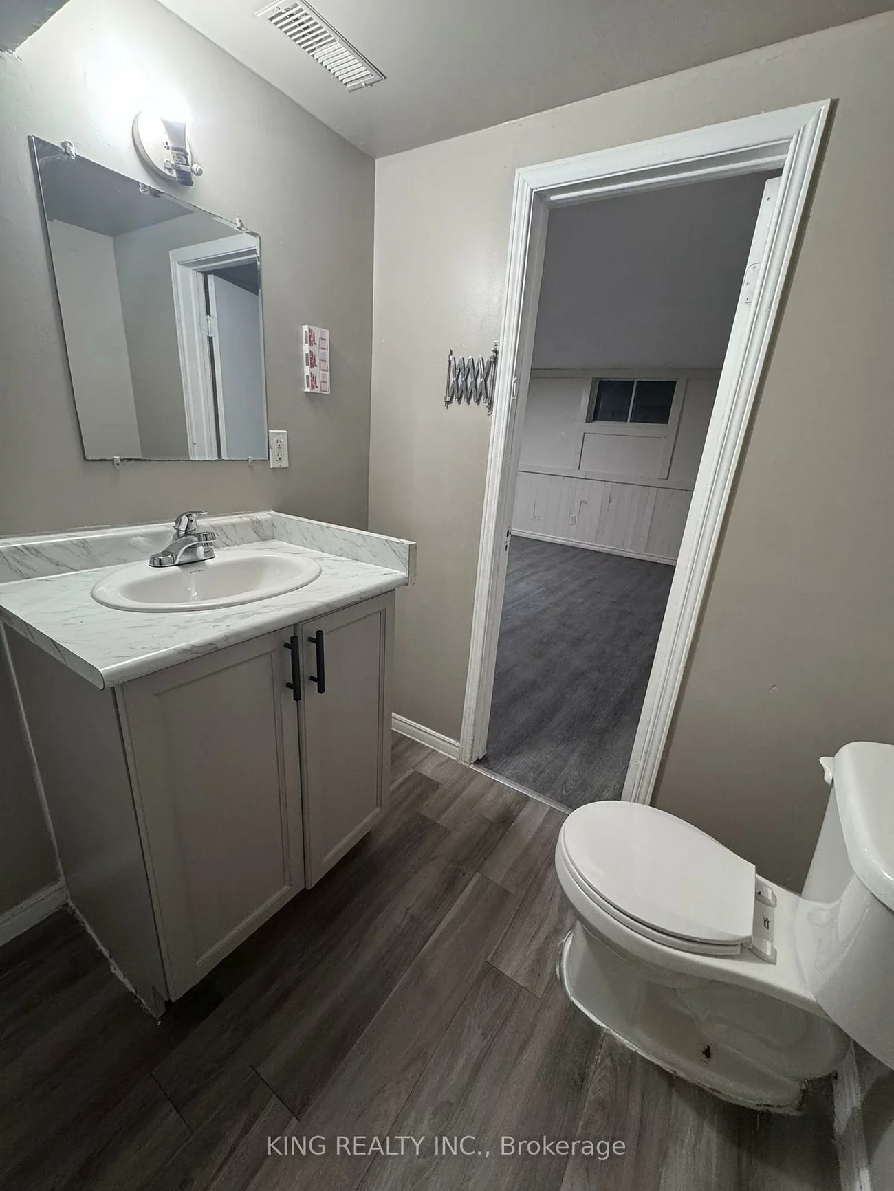 139, Hickling, Grove East, Barrie