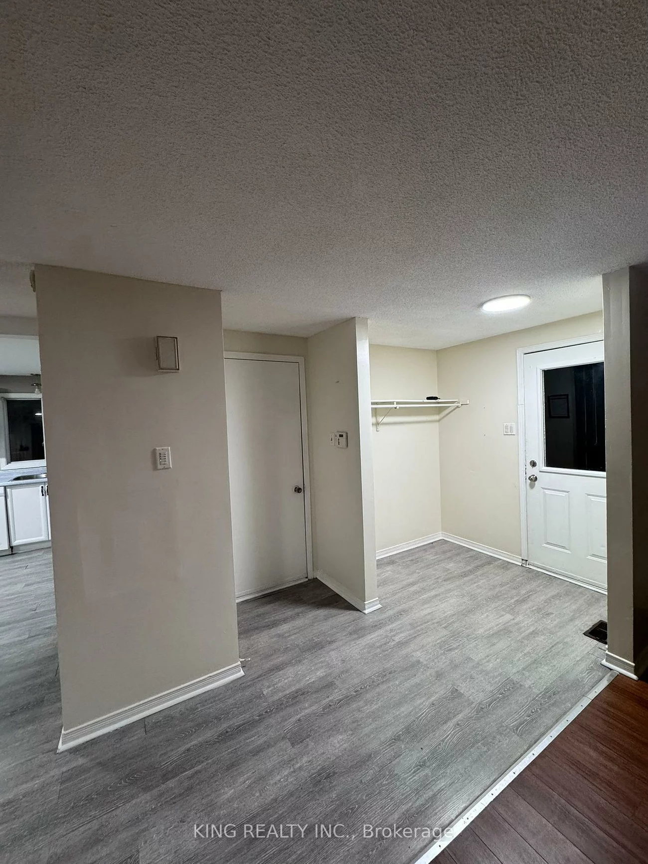 139, Hickling, Grove East, Barrie