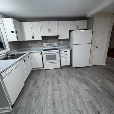 139, Hickling, Grove East, Barrie