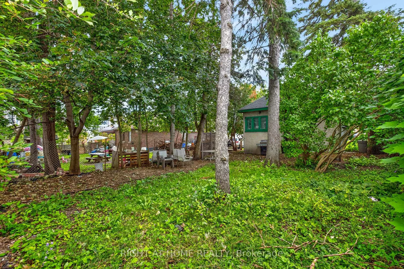 85, Maple, City Centre, Barrie