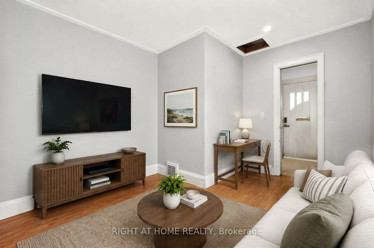 85, Maple, City Centre, Barrie