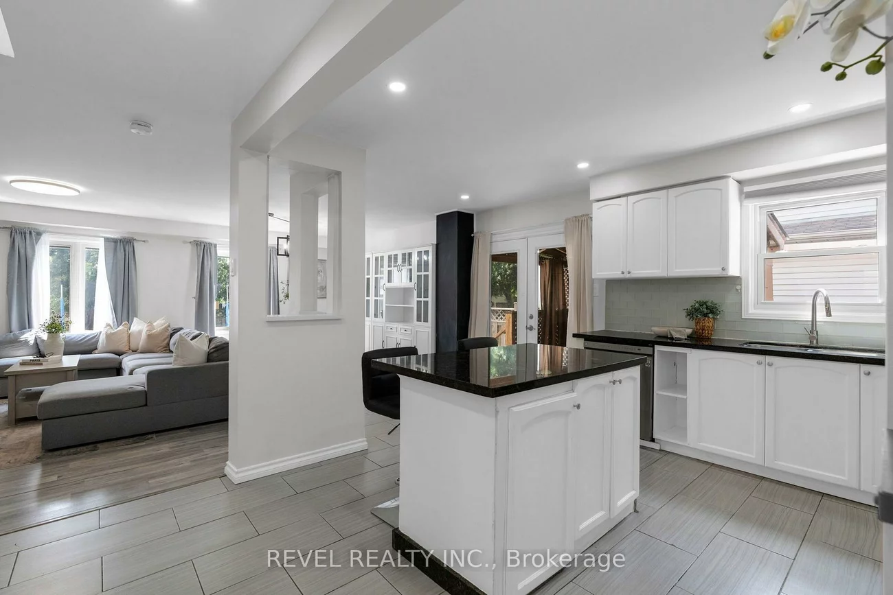 7, Penton, West Bayfield, Barrie