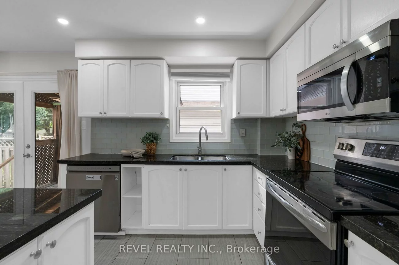 7, Penton, West Bayfield, Barrie