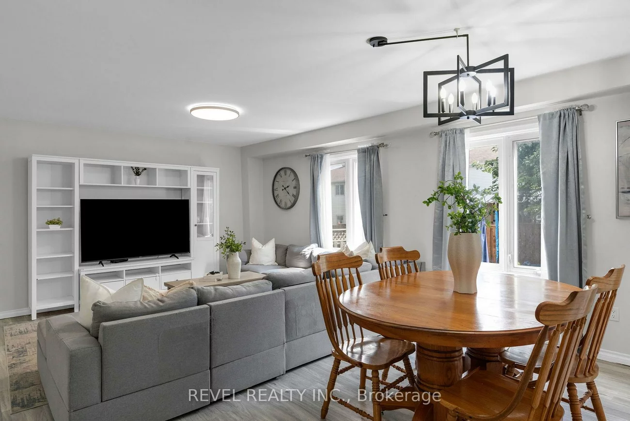 7, Penton, West Bayfield, Barrie