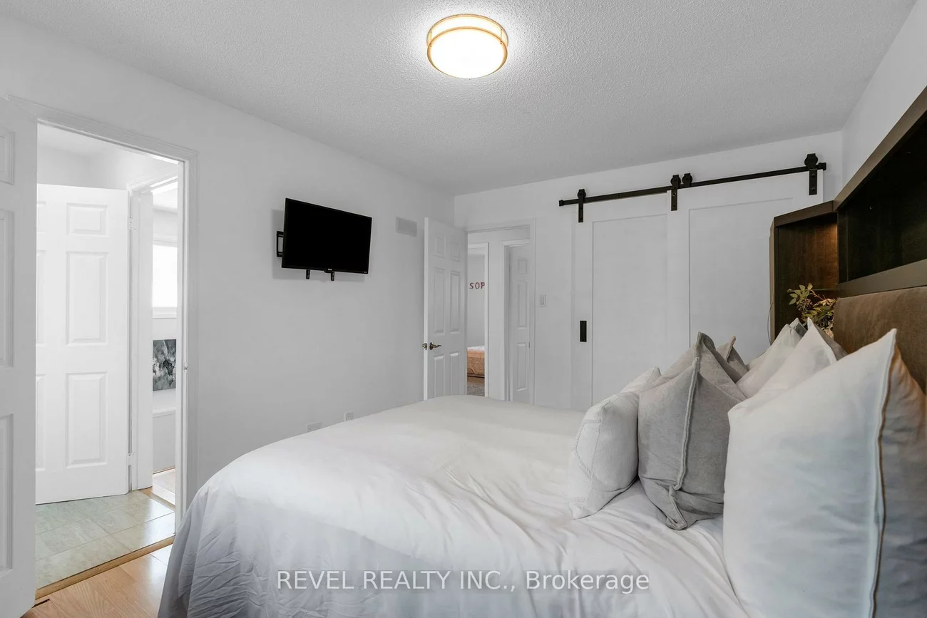 7, Penton, West Bayfield, Barrie
