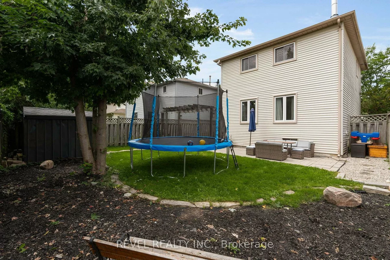 7, Penton, West Bayfield, Barrie