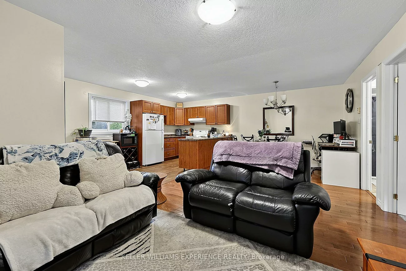 19, Centre, Allandale, Barrie