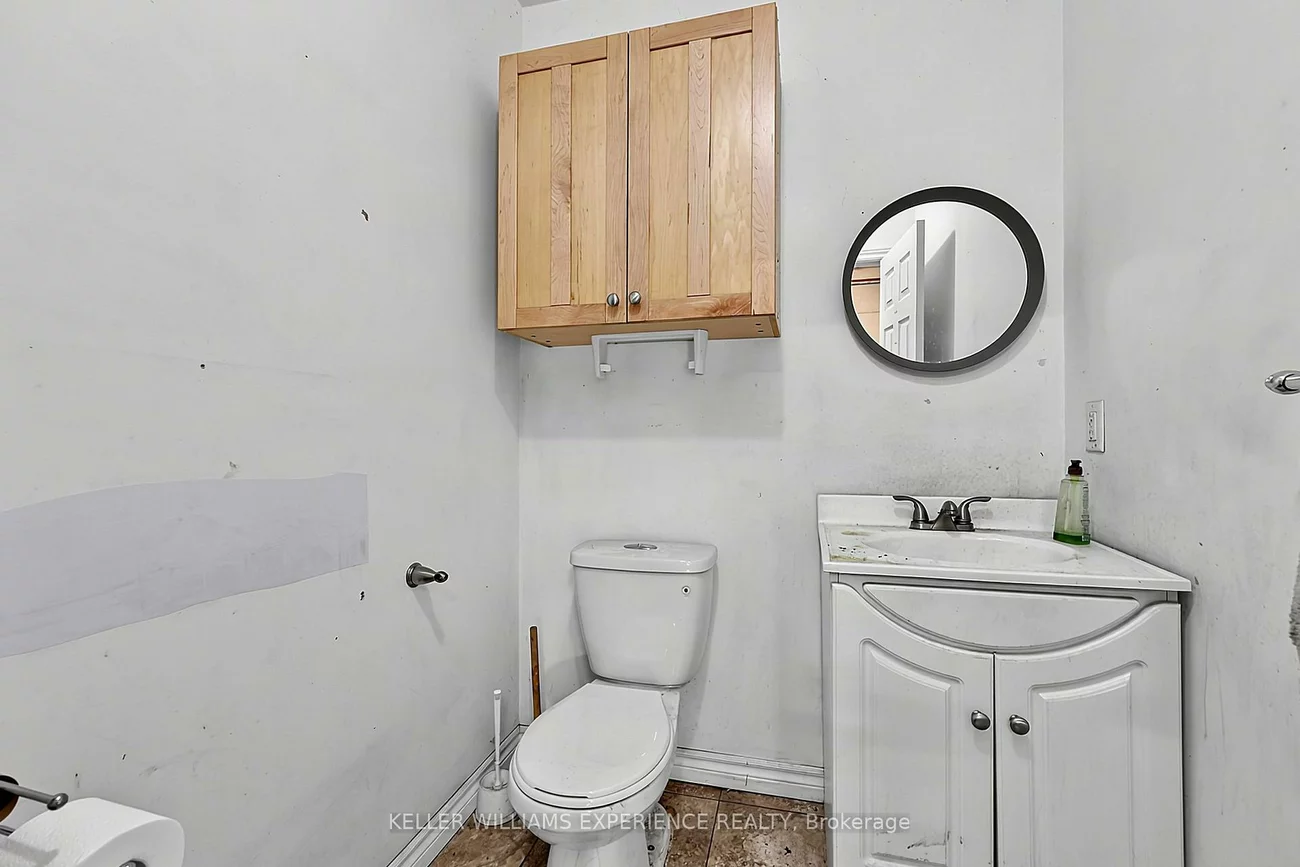 19, Centre, Allandale, Barrie