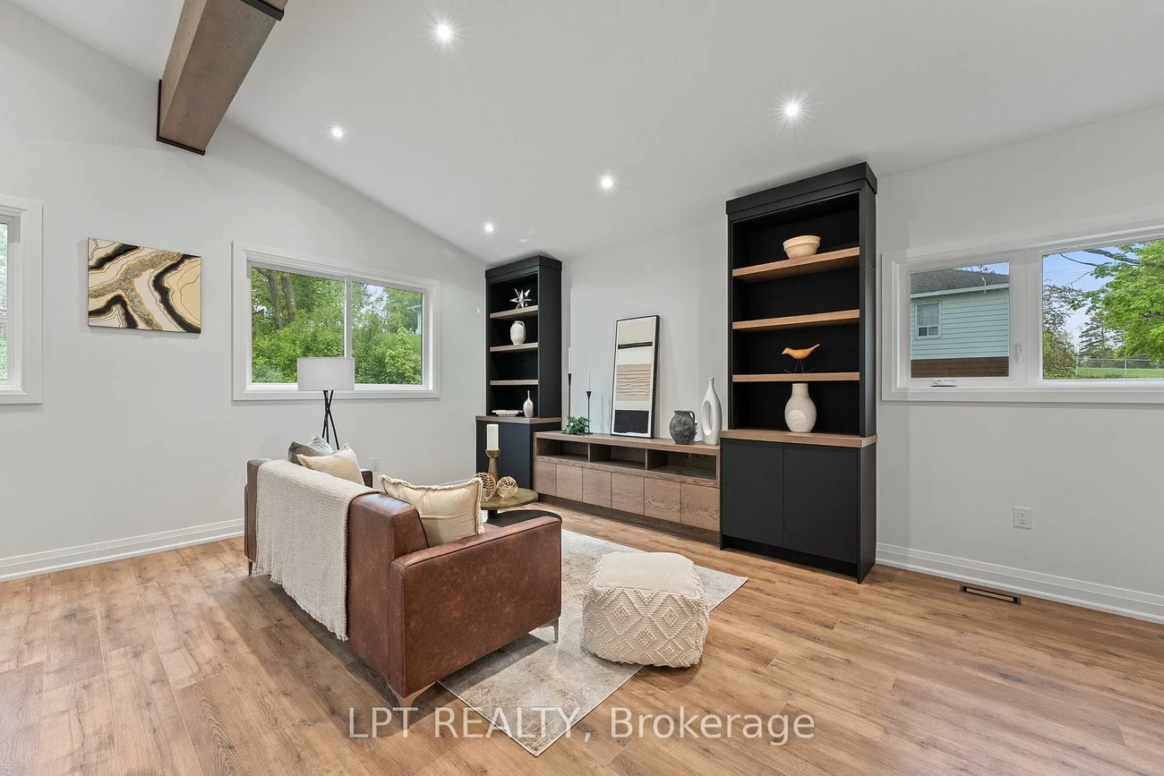 168, Berczy, Wellington, Barrie