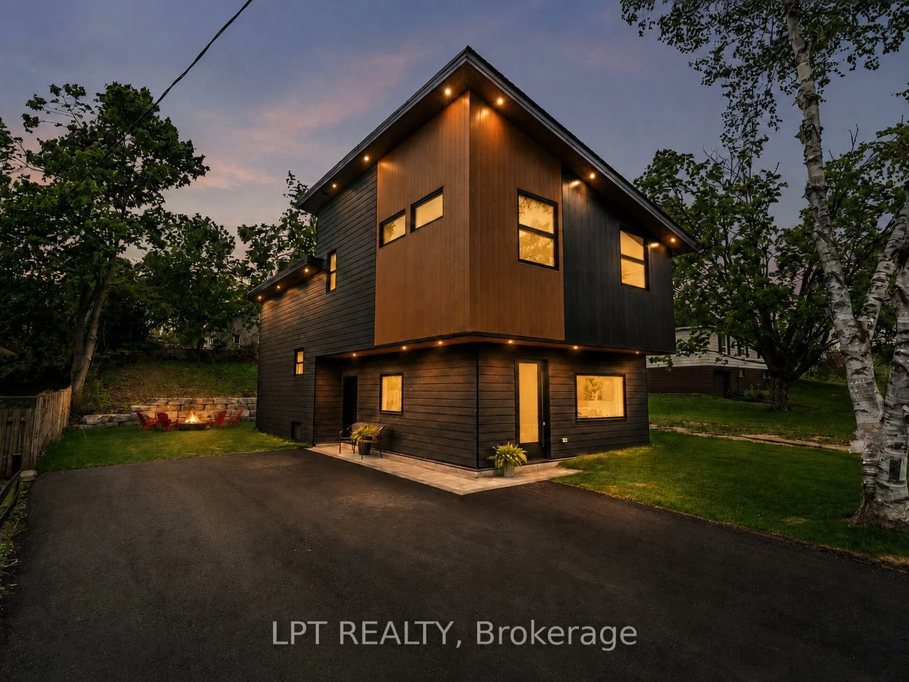 168, Berczy, Wellington, Barrie
