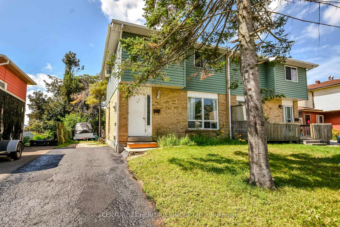 85, Chaucer, Letitia Heights, Barrie