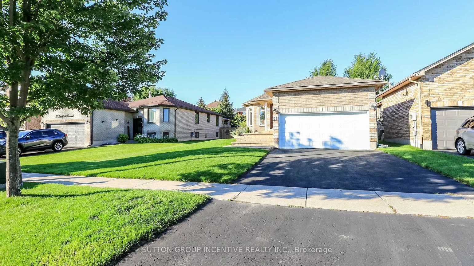 28, Brookfield, Bayshore, Barrie