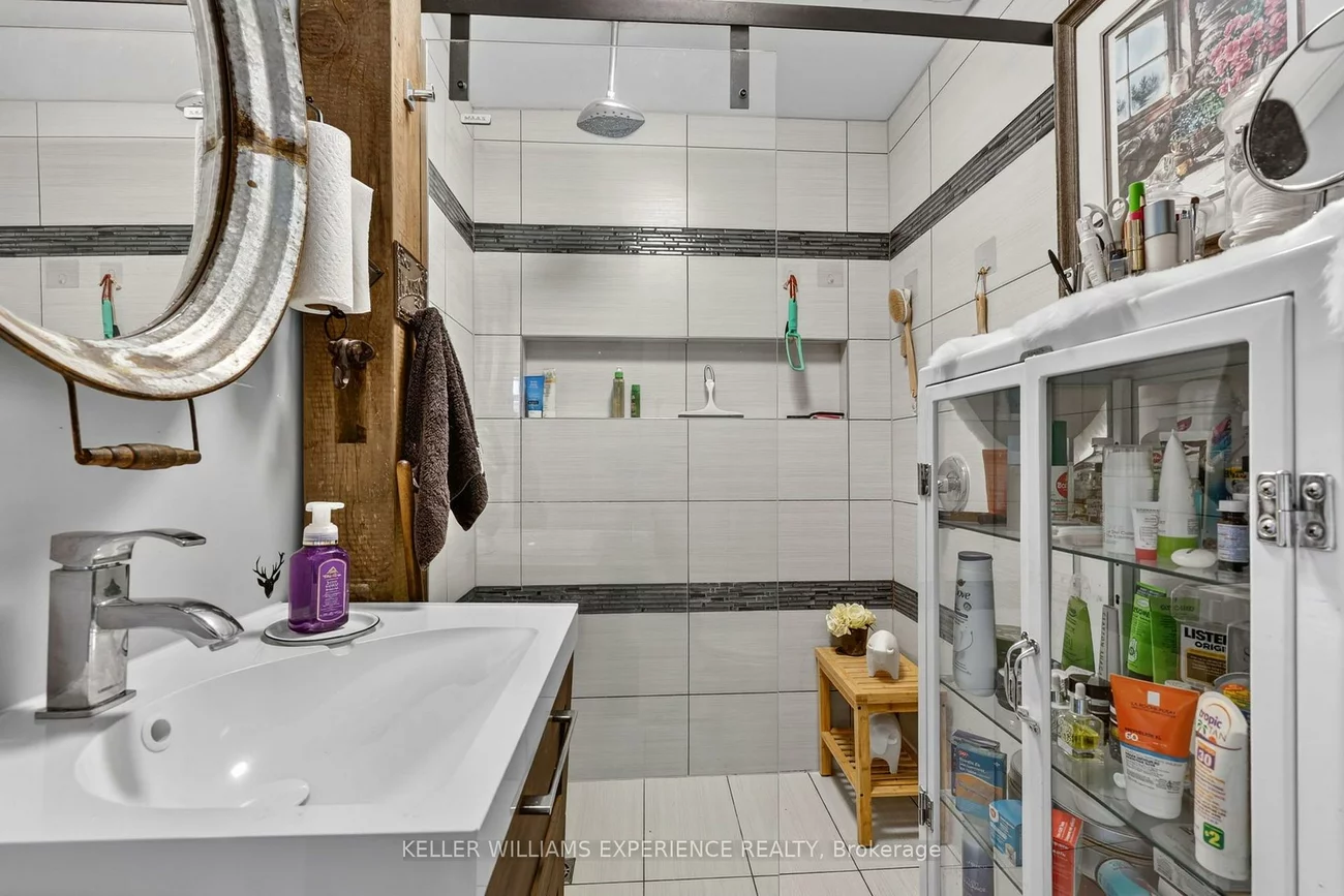 79, Penetang, Codrington, Barrie