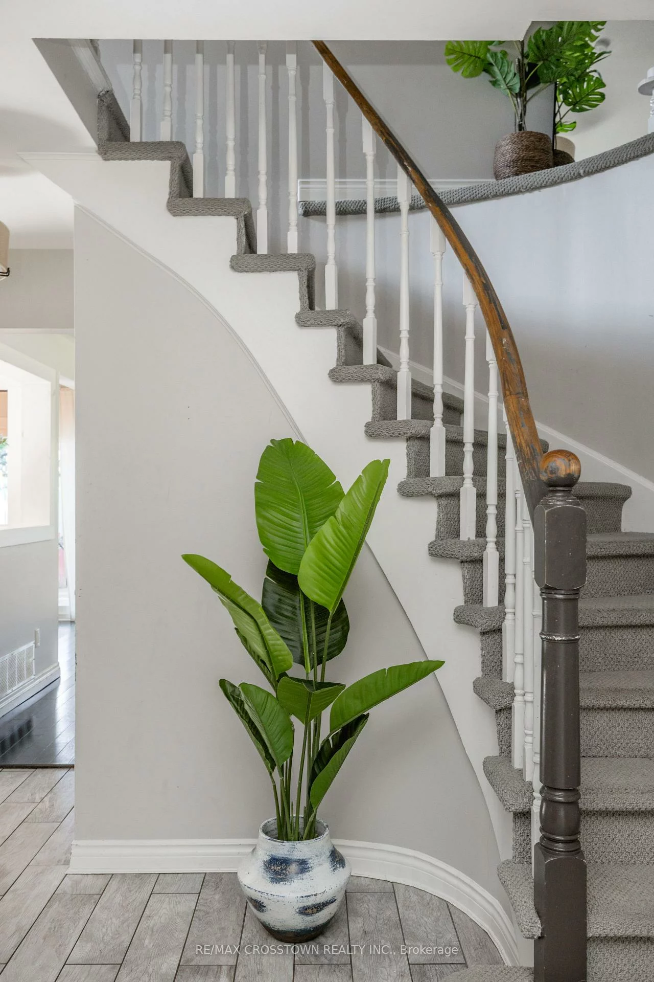 63, Oakridge, Sunnidale, Barrie
