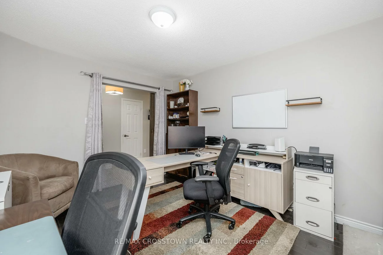 63, Oakridge, Sunnidale, Barrie