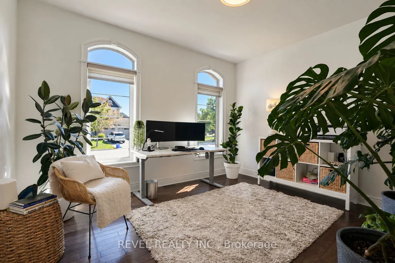 36, Turner, Bayshore, Barrie