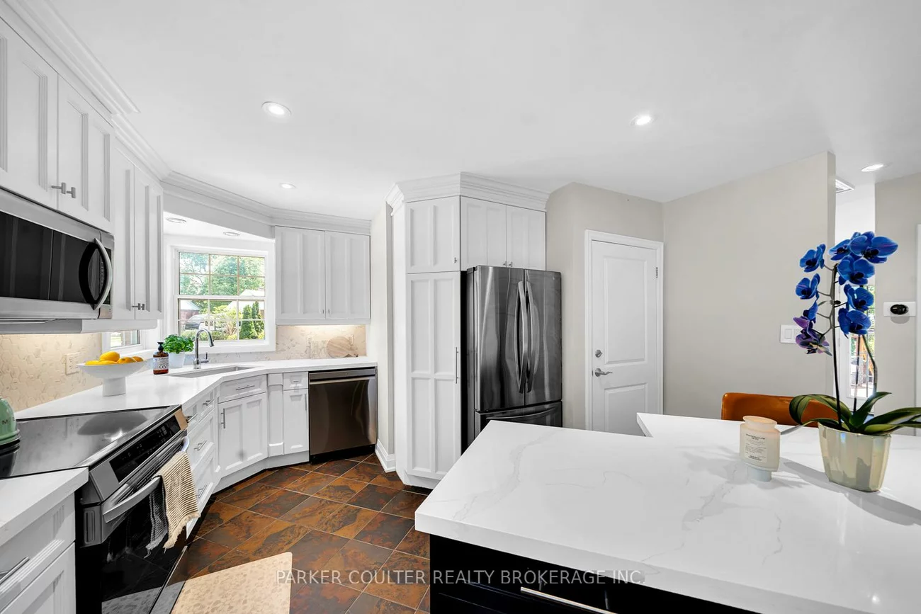 7, Oakley Park, Wellington, Barrie