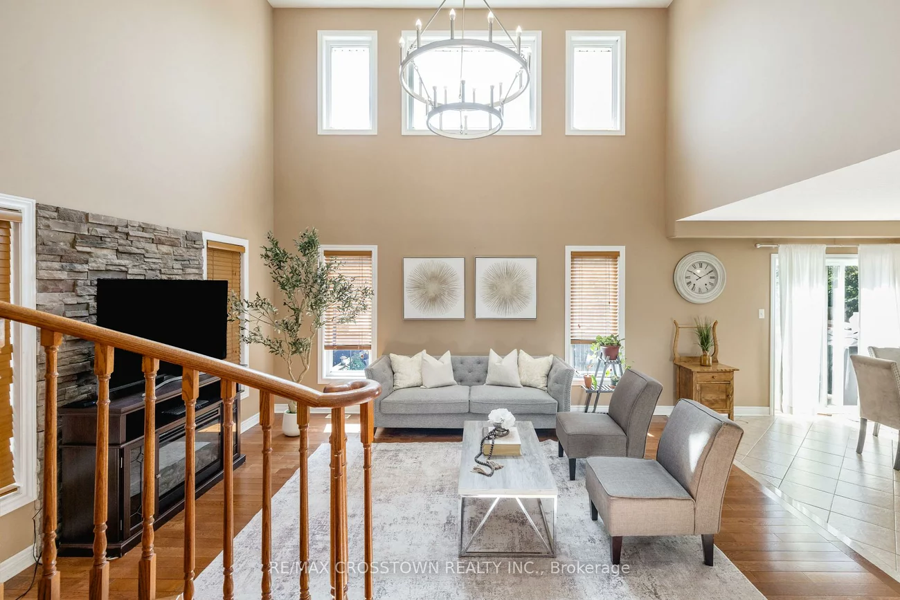 89, Sovereign's, Innis-Shore, Barrie