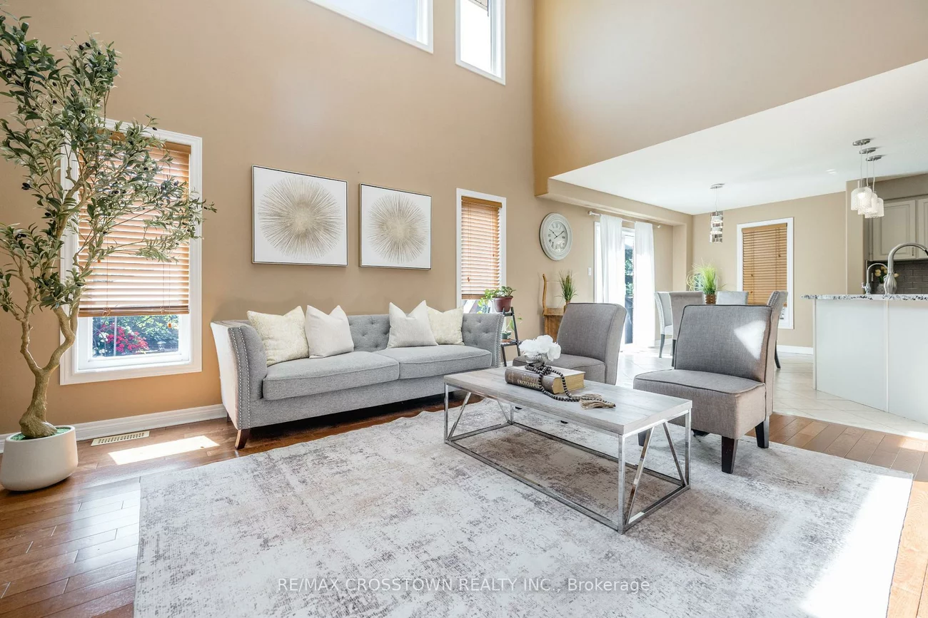 89, Sovereign's, Innis-Shore, Barrie