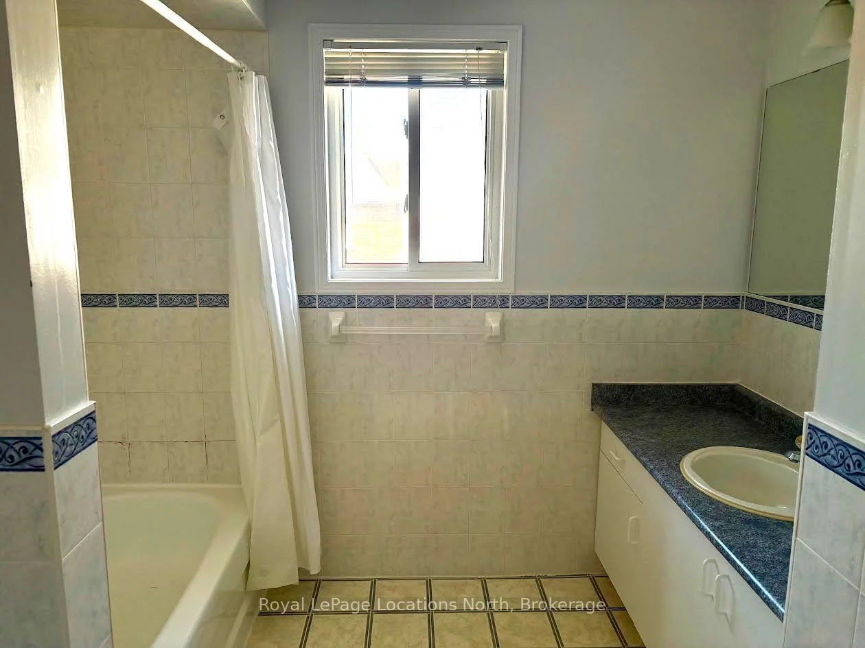 24, Merganser, Painswick South, Barrie