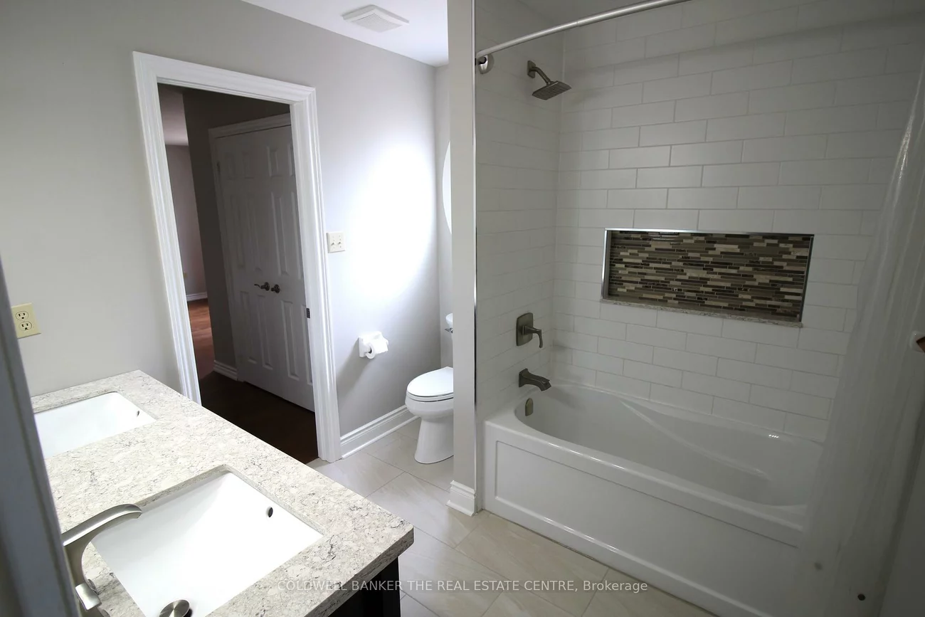 37, Falling Brook, Bayshore, Barrie