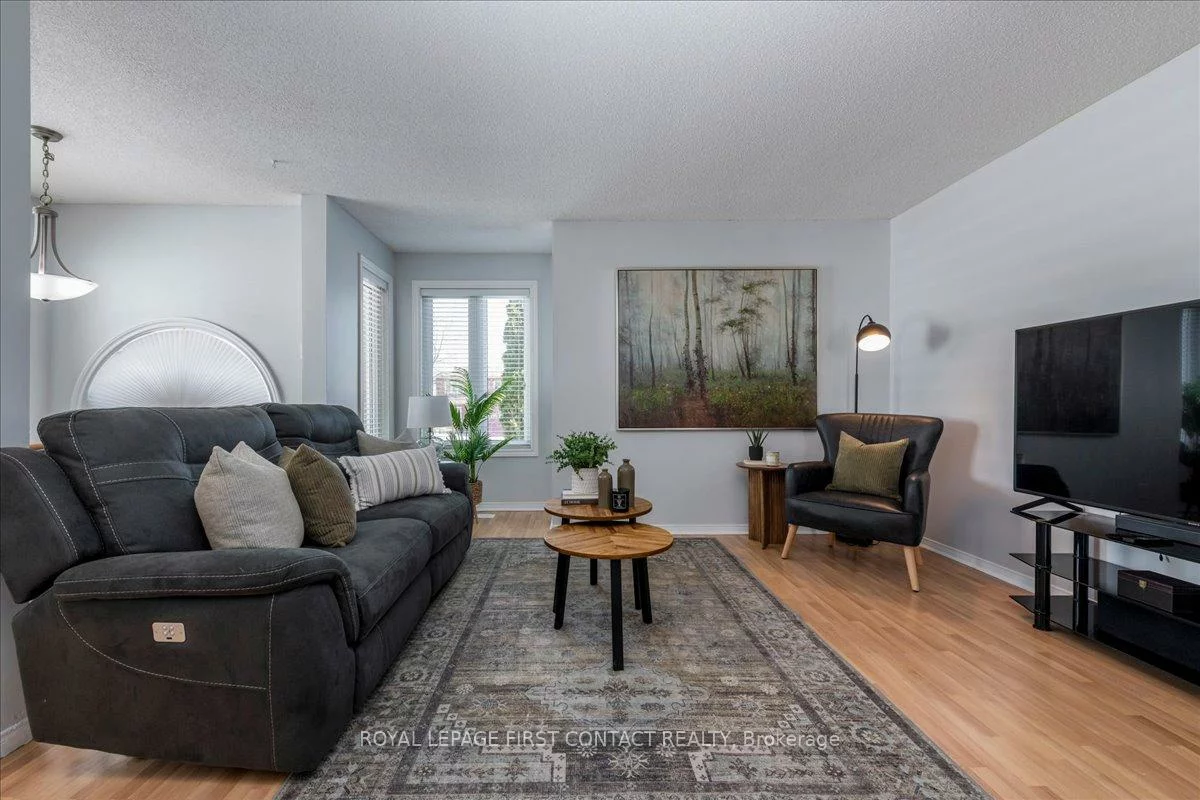 36, CHURCHLAND, Holly, Barrie
