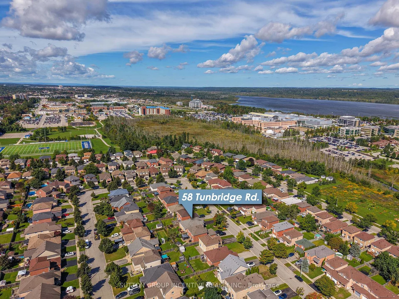 58, Tunbridge, Georgian Drive, Barrie
