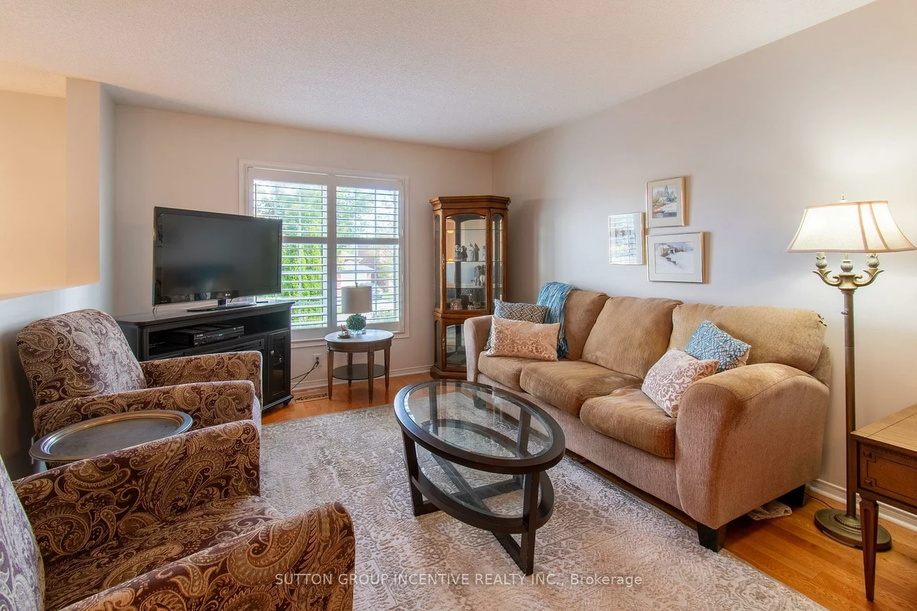 58, Tunbridge, Georgian Drive, Barrie