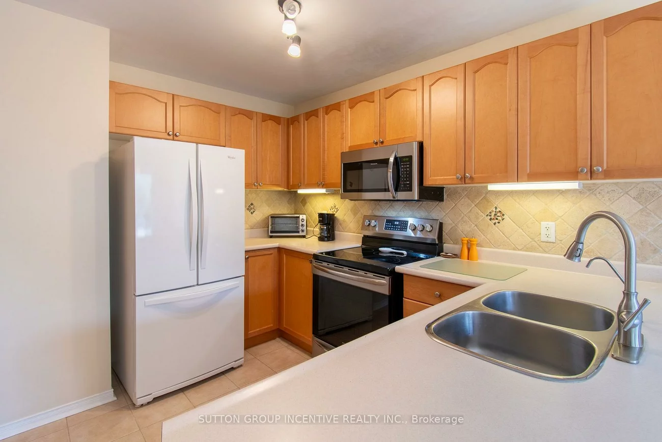 58, Tunbridge, Georgian Drive, Barrie