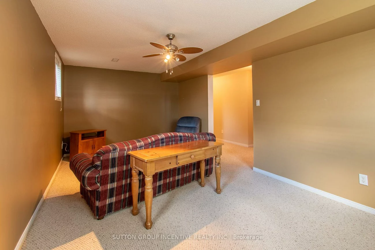 58, Tunbridge, Georgian Drive, Barrie