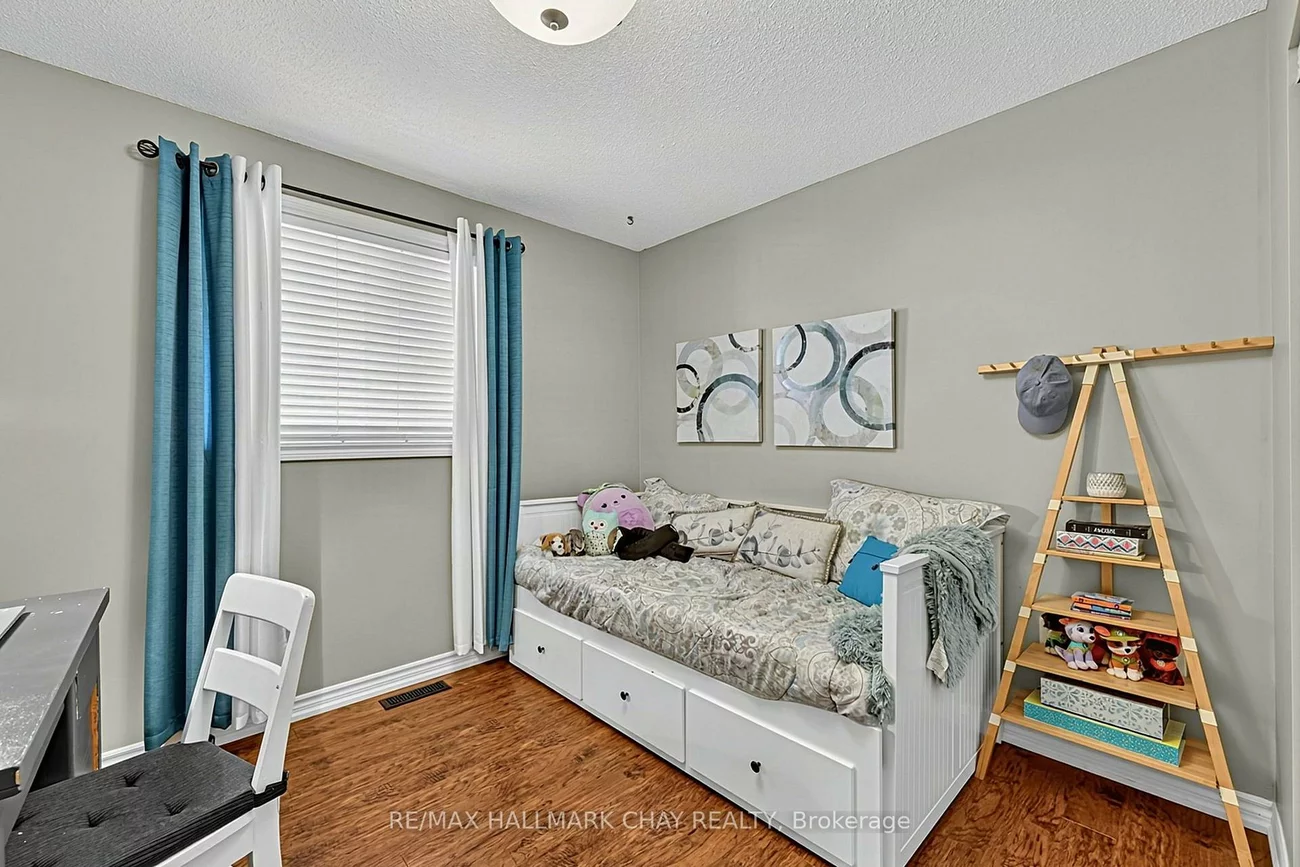 76, Shalom, Painswick South, Barrie