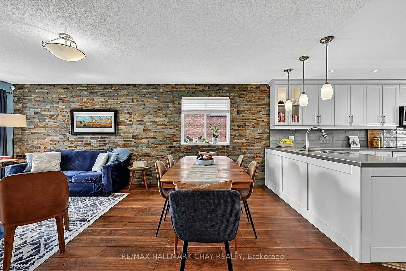 76, Shalom, Painswick South, Barrie