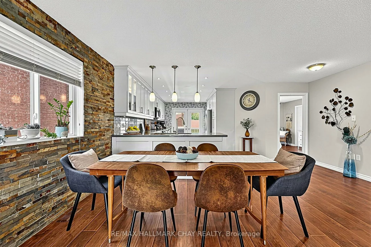 76, Shalom, Painswick South, Barrie