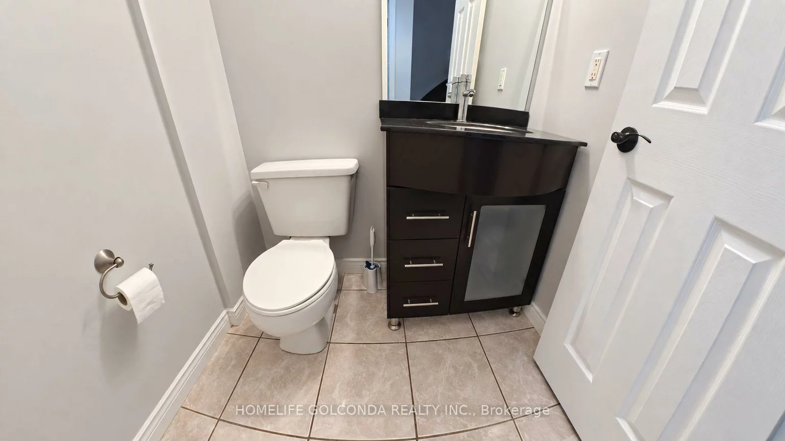 26, Warner, Holly, Barrie