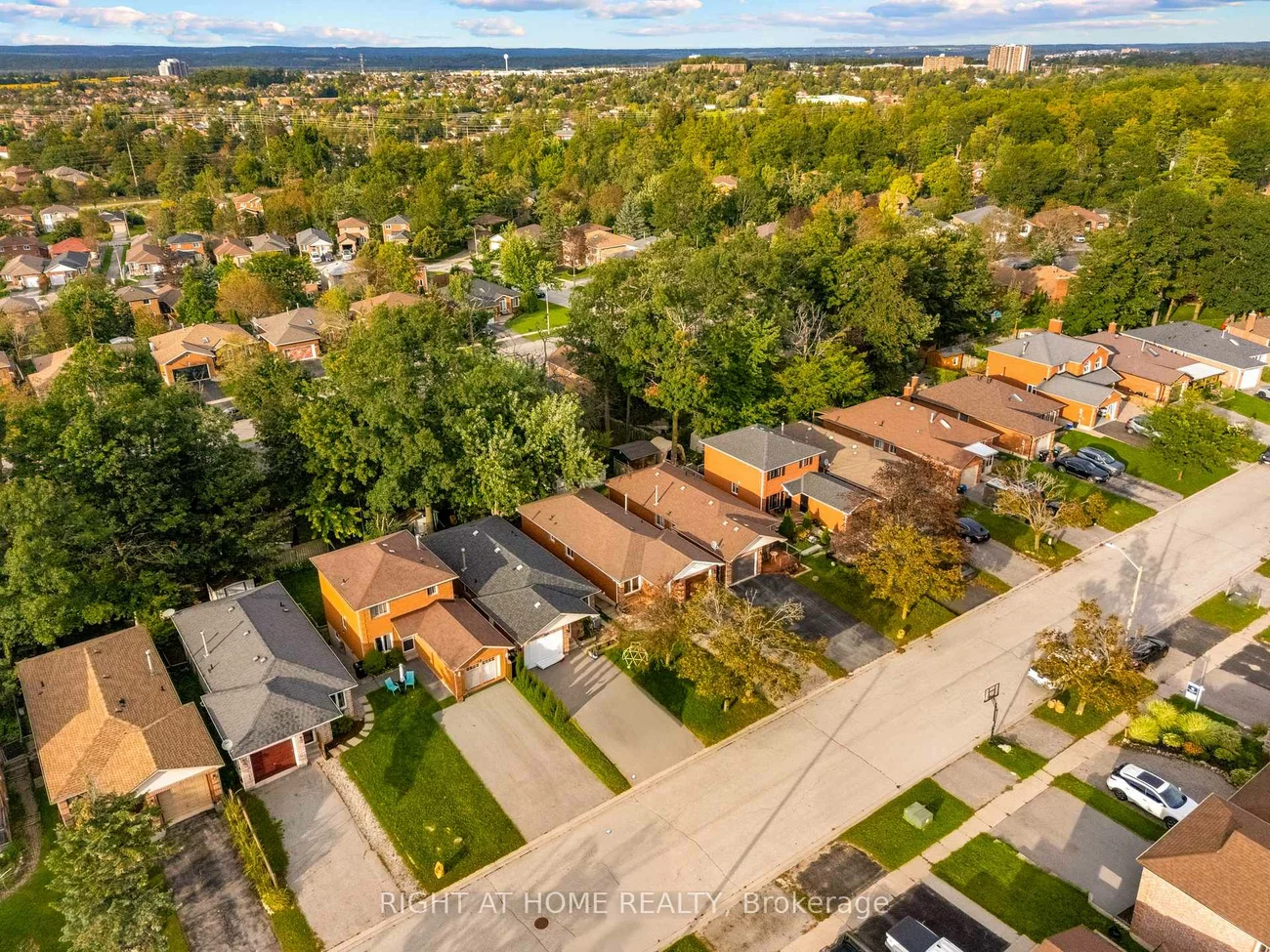44, Ferguson, Northwest, Barrie