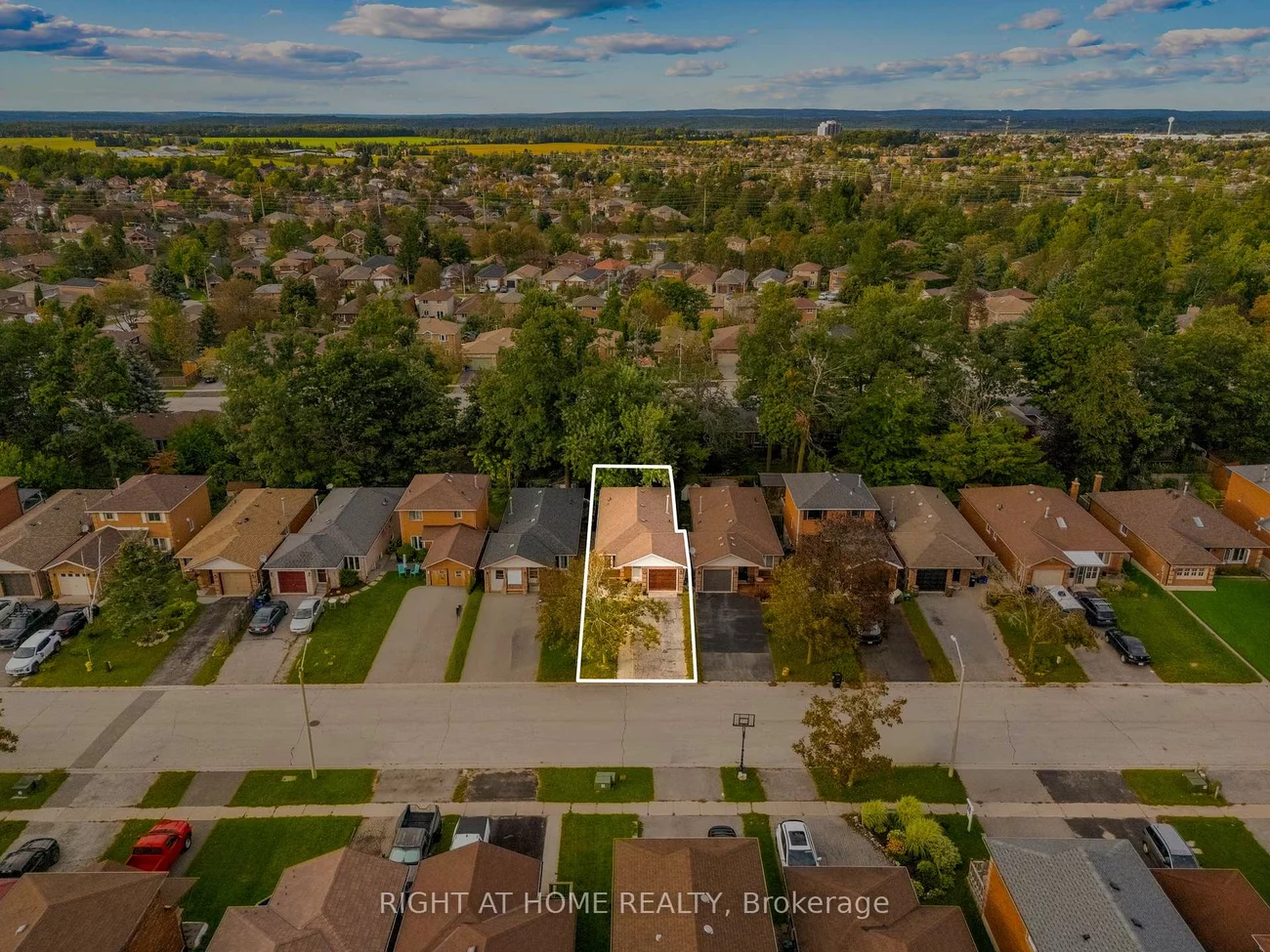 44, Ferguson, Northwest, Barrie