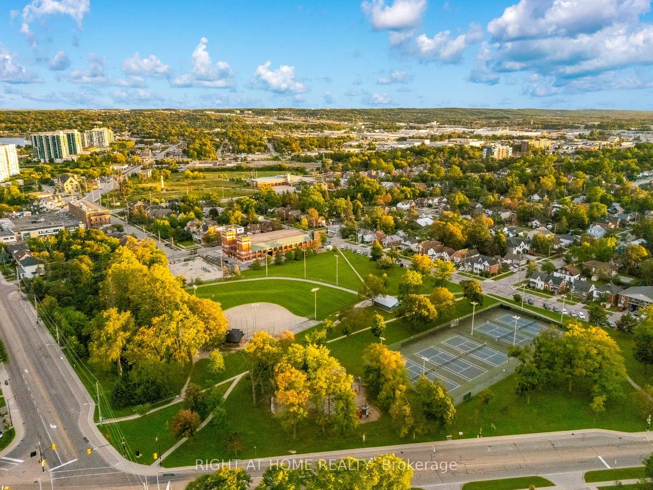 44, Ferguson, Northwest, Barrie