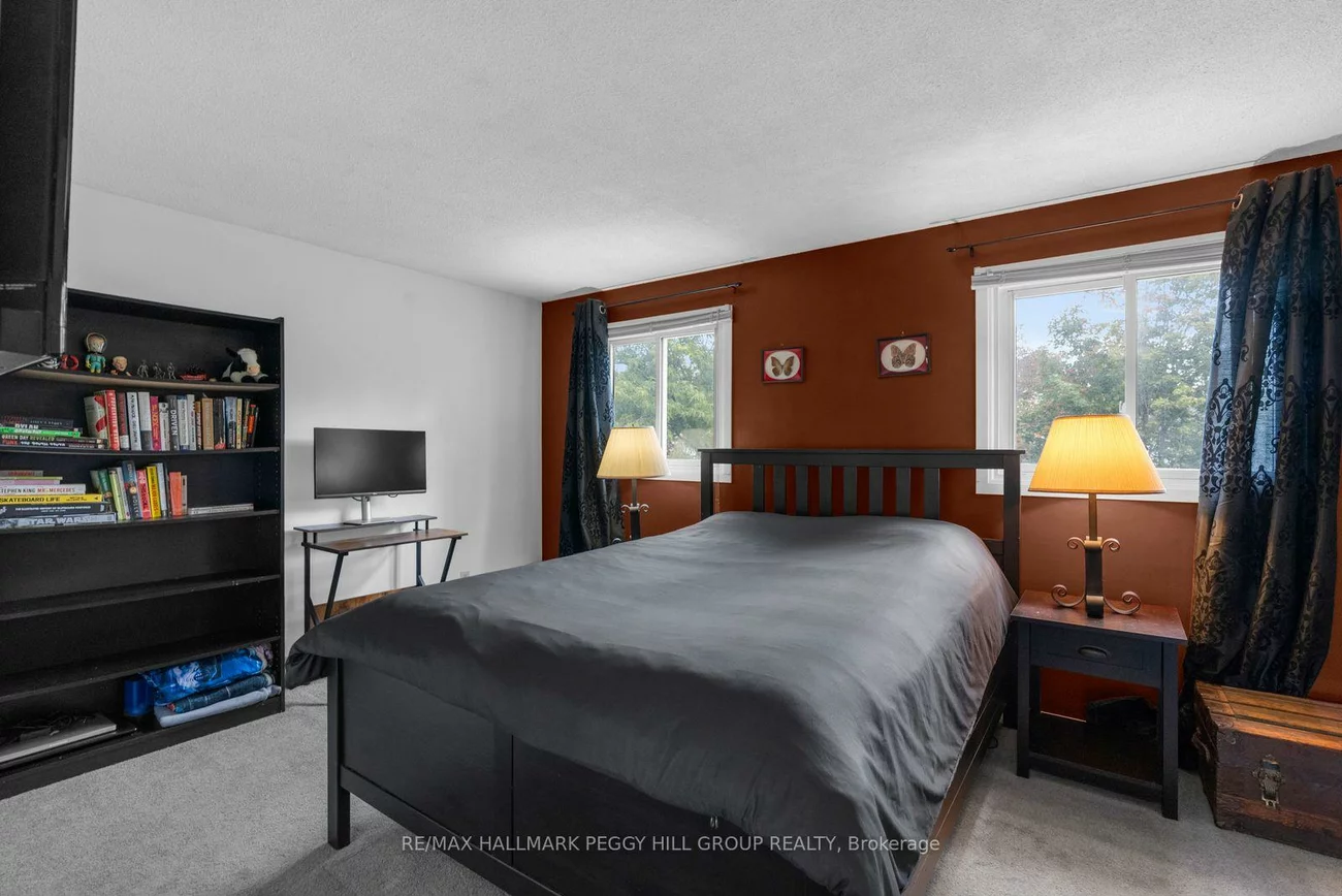 47, Kipling, Letitia Heights, Barrie