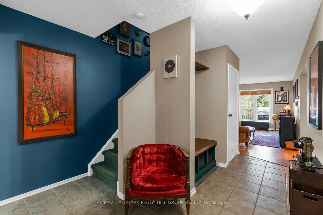 47, Kipling, Letitia Heights, Barrie