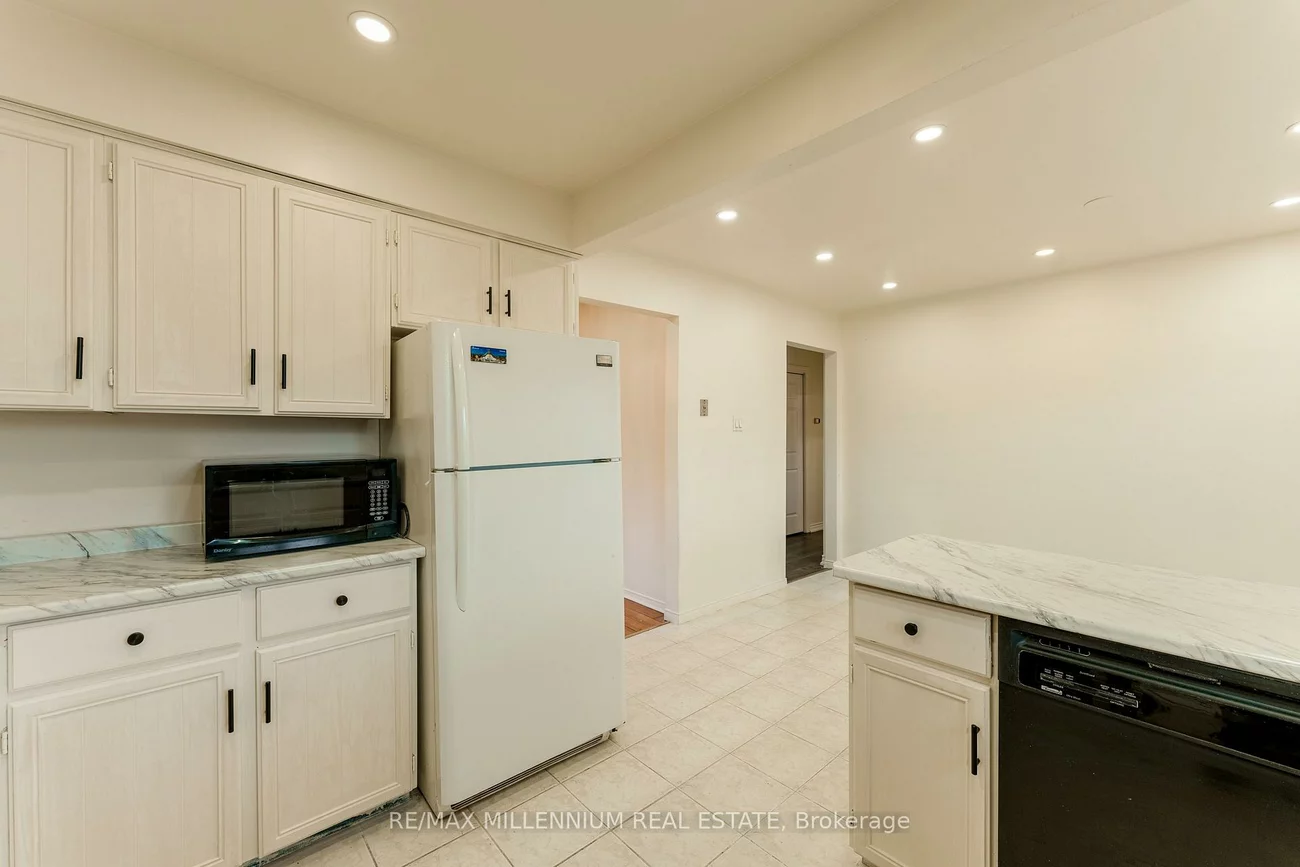 117, Rose, Wellington, Barrie