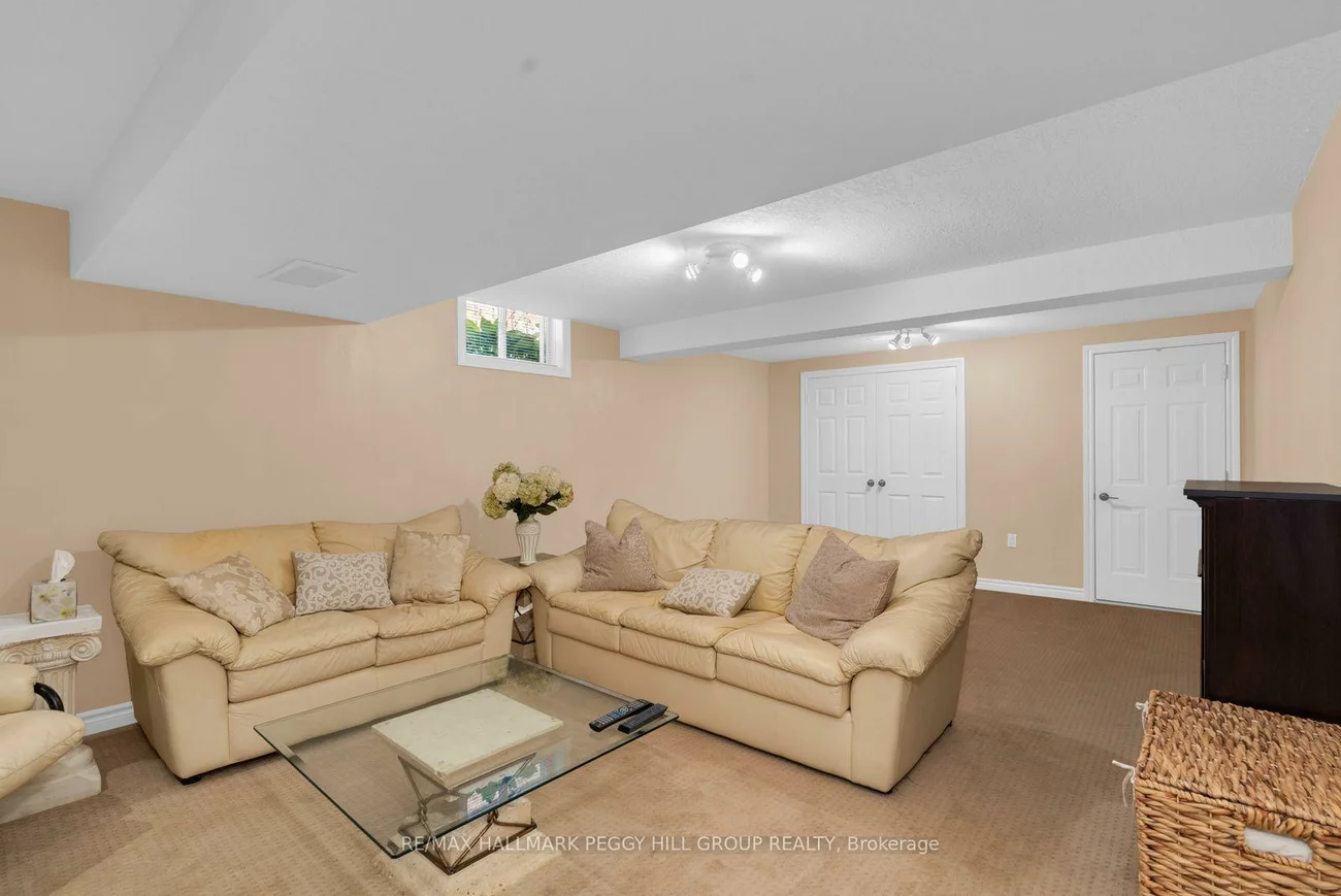 52, Summerset, Ardagh, Barrie